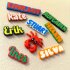 Personalisiertes Magnetnamenschild | Wähle deine Farben & Schriftart | Perfekt für Familie, Job, Events oder zu einfach so | bis 2 Magnete
