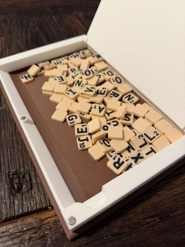 PlayBook - Kreuzwortspiel als Buch getarnt – 3D Gedrucktes