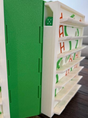 PlayBook - Snakes and Ladders | Leiterspiel | 3D-gedrucktes | Geschenkidee | Kompaktes Brettspiel